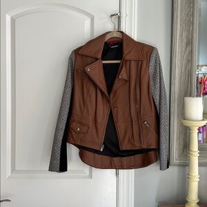 Leather GILI jacket 🔥